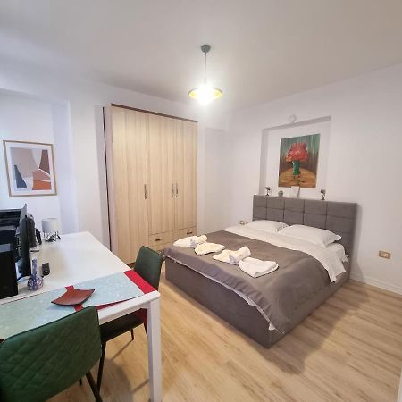 Cozy Apartment In City Center 티라나 외부 사진