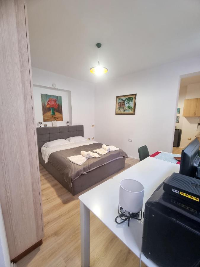 Cozy Apartment In City Center 티라나 외부 사진