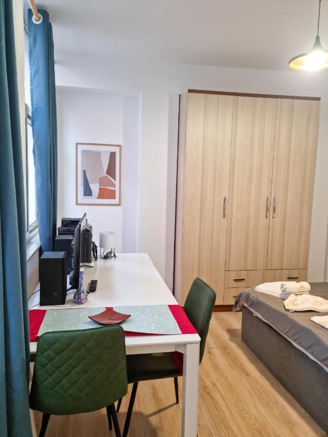Cozy Apartment In City Center 티라나 외부 사진